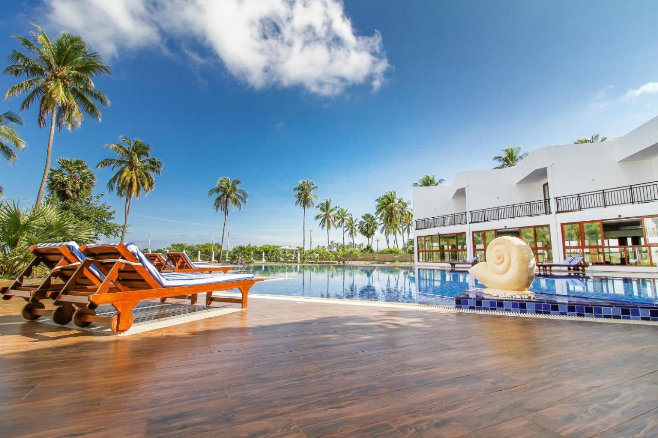 Capital Wind Kalpitiya "Wind Beach" Exterior foto