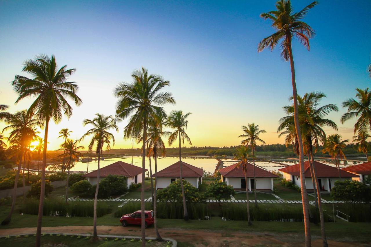 Capital Wind Kalpitiya "Wind Beach" Exterior foto