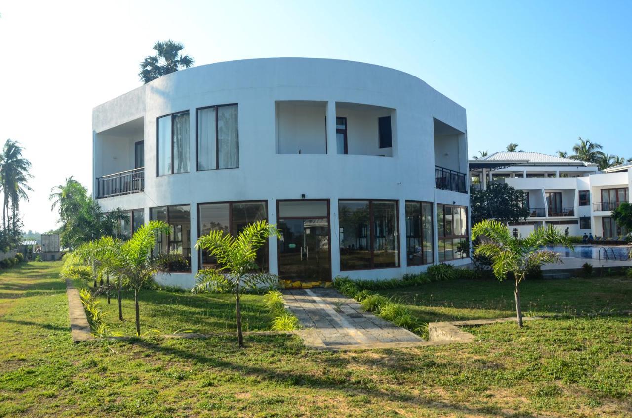 Capital Wind Kalpitiya "Wind Beach" Exterior foto